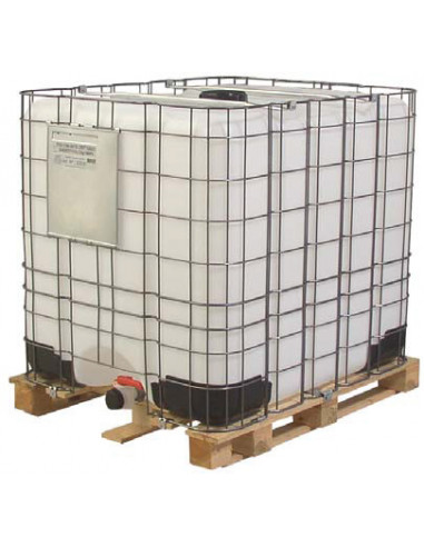 1000 liter IBC container tank mounted on plastic pallet